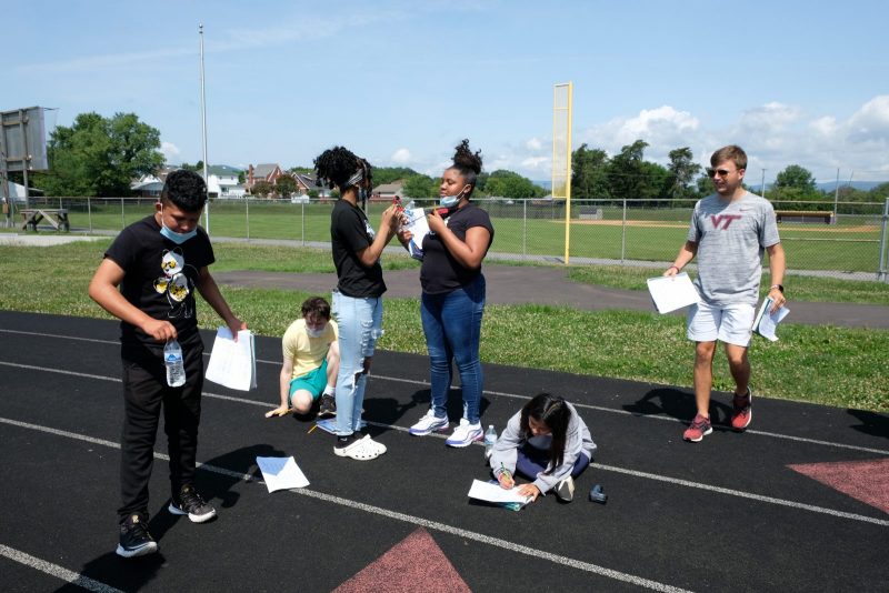 Middle school students learn the importance of heat resilience in communities